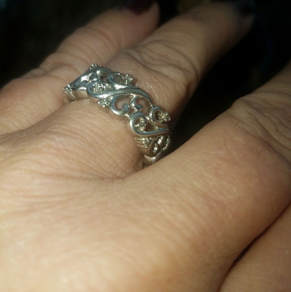925 Diamond ring size 6